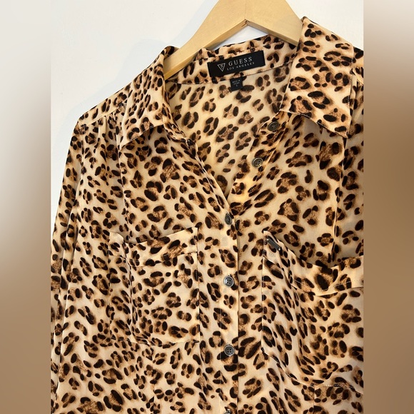 🐆 GUESS Animal Print Pocket-Front Blouse Button-Front Small - Picture 3 of 5
